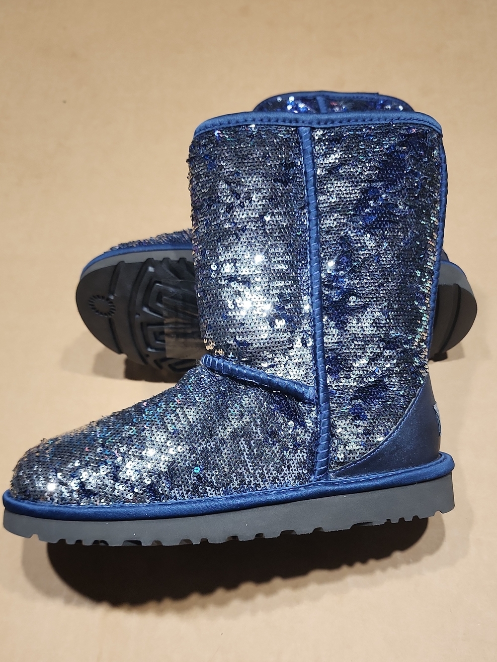 UGG Australia Classic Short Blue Sequin Textile Boot Sz 6